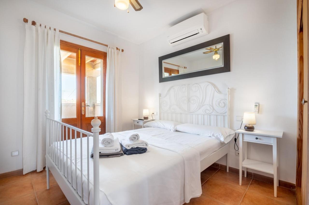 Balena With Heated Pool Villa *
